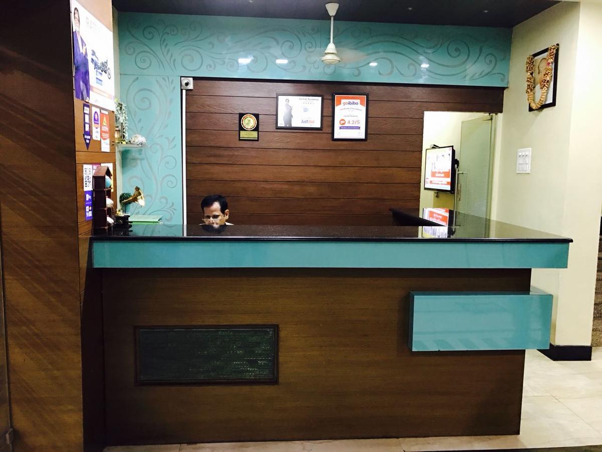 Iroomz Vaishali Residency Bellary Exterior photo